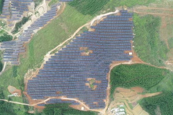 좋은 가격 High Clearance Solar Panel Ground Mounting Systems Easy Installation 0-60 Degrees Tilt Angle Up To 1.2m Ground Clearance 온라인으로