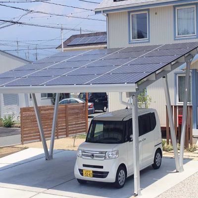 좋은 가격 브라켓을 탑재하는 20 30KW 아연도강 PV 간이차고 온라인으로