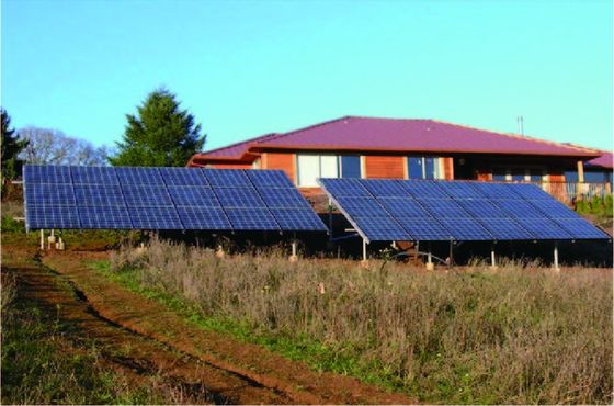 구조 브라켓을 탑재하는 태양력 PV 모듈은 용융 침지 아연 도금을 장비를 답니다